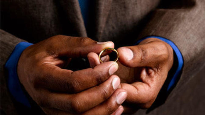 Married Men: Do you all wear your wedding rings/bands at least most of the time?