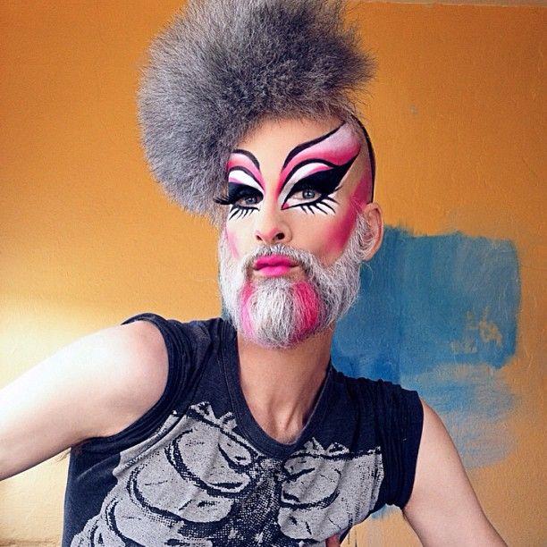How to pull of a femboy look when you have a larger frame?