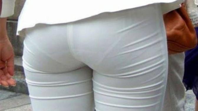 Guys do you search the girls panty lines in there jeans and other clothing?