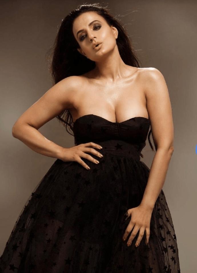 What are your thoughts on these Indian actresses?