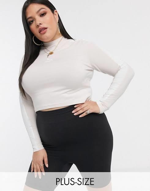 Girls, Can a chubby girl wear a crop top?