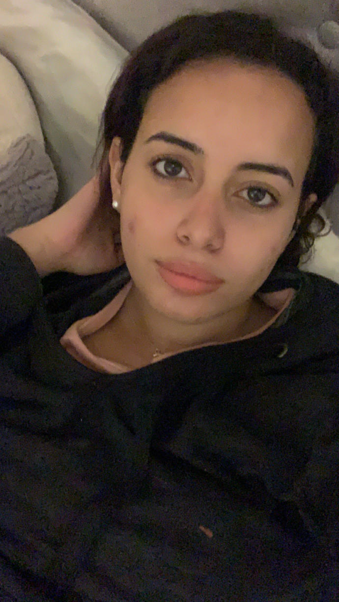 Does this lipstick suit me (Nude Peach)?
