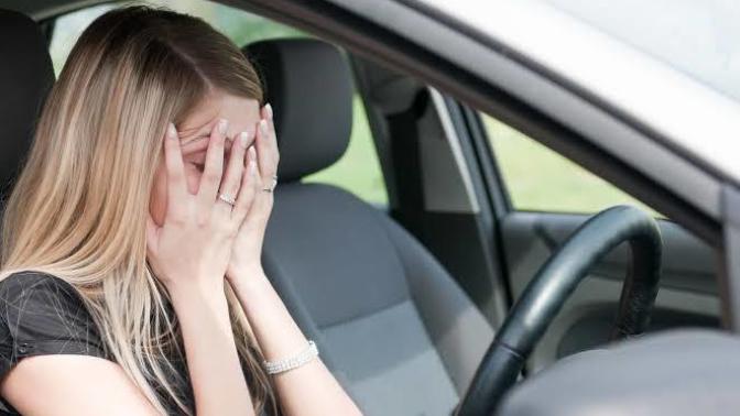 Guys, can you give your best manual driving tips for a complete beginner?