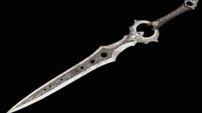 Favorite Fantasy Weapons?