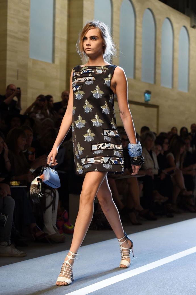 Should tall girls wear heels?