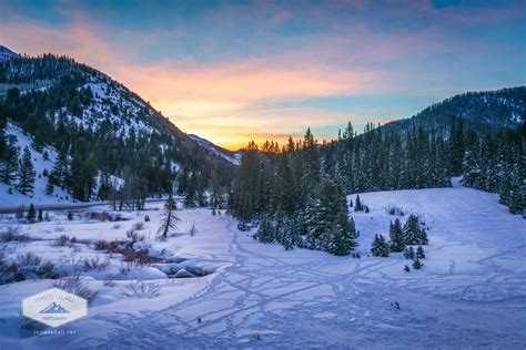 Why do you like winter very much? What is your favourite season? In your favourite season which country do you like to live?