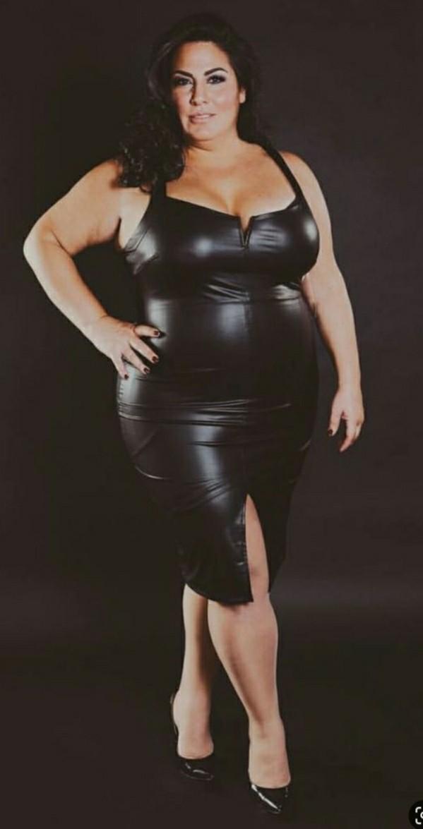Which Latex dress u find sexy?? Do u think I can wear latex dress for party?