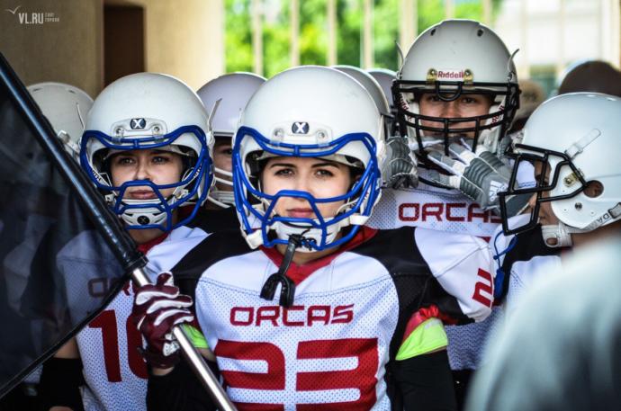 What do you think about this Russian Women American Football Team?
