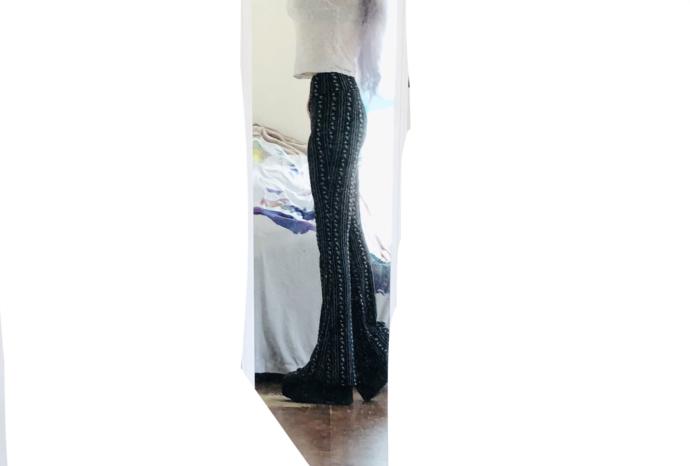 Dig it or Donate #4 (pants and shirt) Auxiliary Q :Wait until end of quarantine to get new mirror. Or get it now. Illustration below 🤓🤦♀️😁?