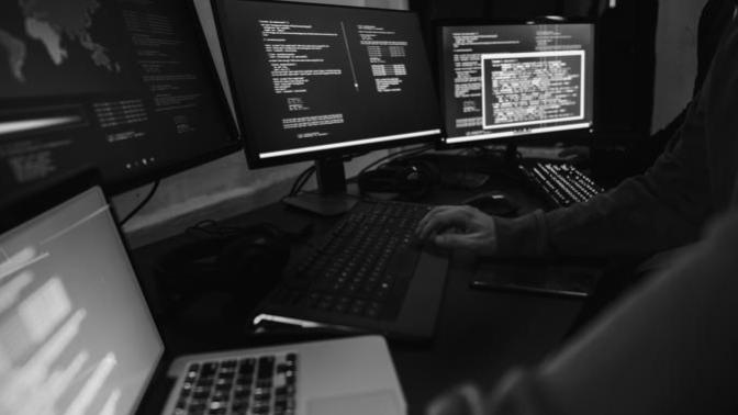 Computer hacker boyfriend. Are they wanted by women or will women pass?