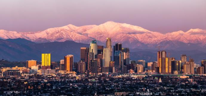 Which city has more prettier women?