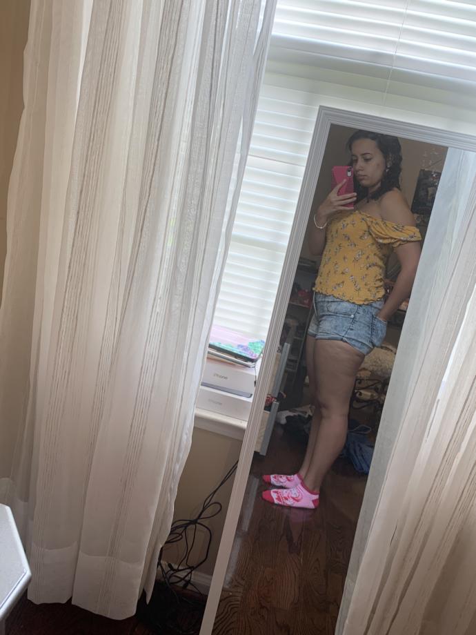 Which outfit should I wear to see my bf?