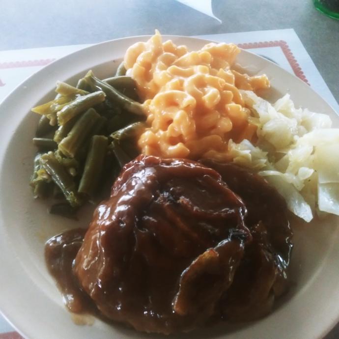 Does this buffet food look good?