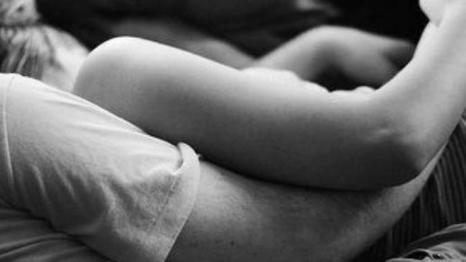My parents say that cuddling this way with my boyfriend is bad but I don’t get how it’s wrong and I want to keep doing it?