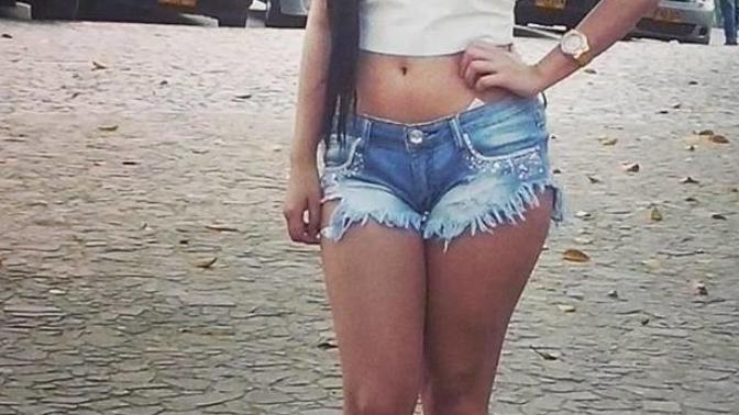 Girls, Do you like to wear very short low rise jeans shorts?