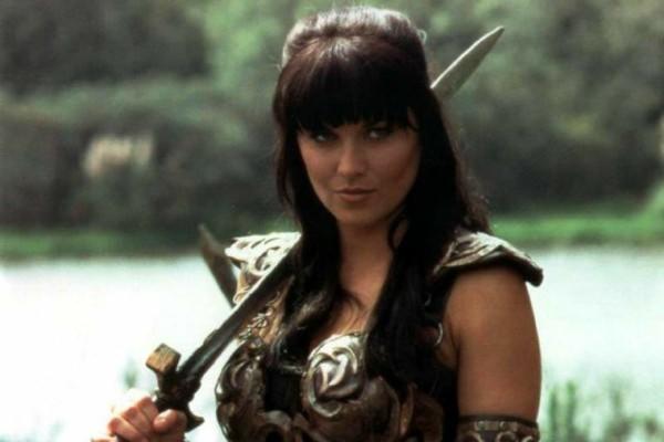 Who hotter Xena or Wonder woman?