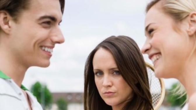 It is appropriate to have a best friend of the opposite gender while in a relationship?