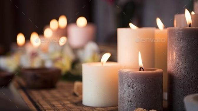 Do you like candles? What's your favorite scent?