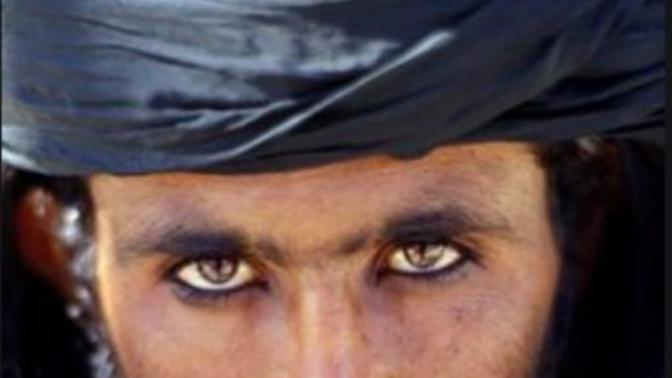 Girls, Does this man have nice eyes (in regards to the color of his eyes)?