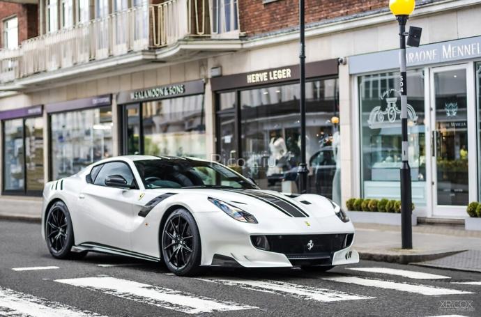 Out of these 7 Famous Celebrities cars, Which one is your favorite?