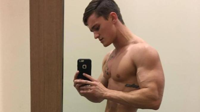Should I send a shirtless pic to flirt back (within context)? Is this douchey, or fair?