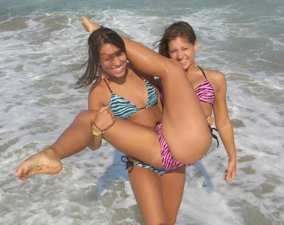 Girls, just how comfortable are you with your girlfriends?