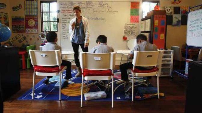 Could you date someone who wanted the kids to be HOME SCHOOLED?