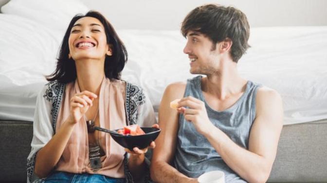 Is it better to be quarantined single or with a S. O?