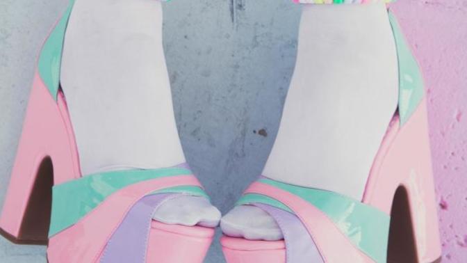 Guys, do you think nymphet style clothing is cute on girls?