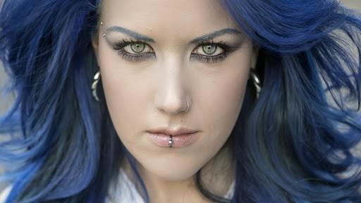 What do you think of the female metal artist, Alissa White-Gluz?