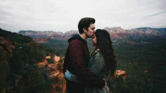 What can I do to attract that girl to me?