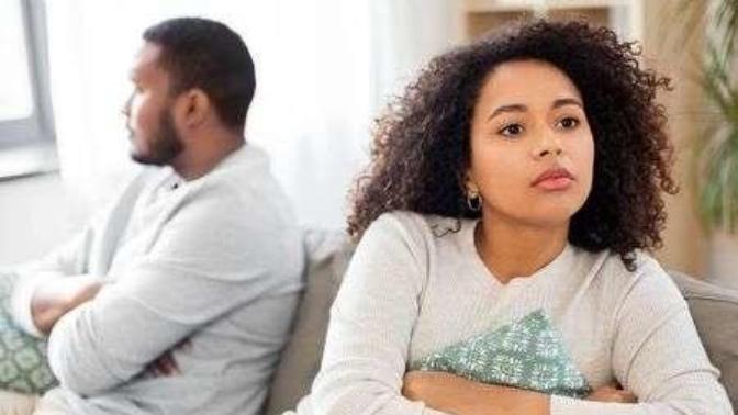 Am I selfish for not wanting children right now in a long term relationship?