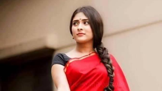 This Question is targeted to White Men from the Age of 18 to 30. Would Date or Marry a Bengali girl from Bangladesh 🇧🇩 ?