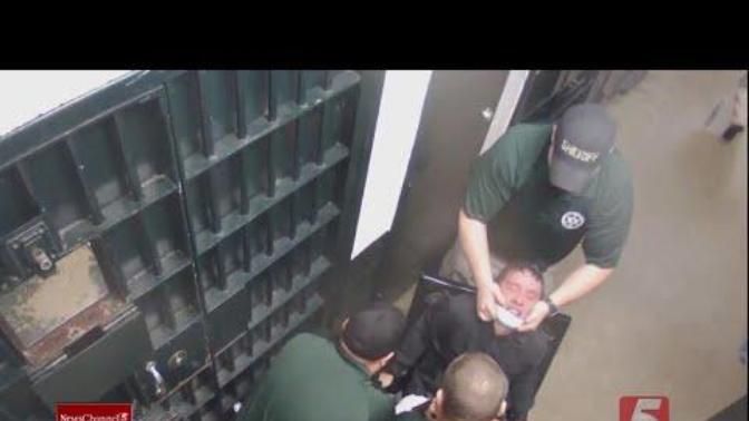 Ladies and gentlemen this is what our American police have become... torturing citizens strapped to a chair... thoughts on the video?