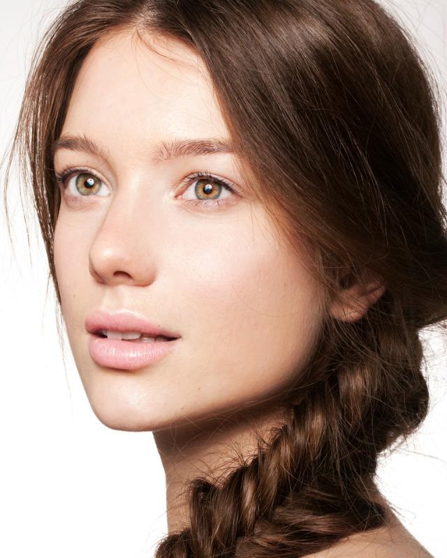 True or false - Men are lying when they prefer women without or less makeup?