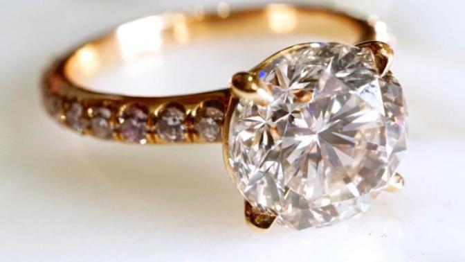 Guys, How much are you willing to spend on a engagement ring to your girl?