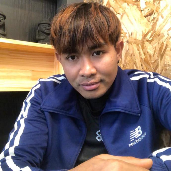 Girls, Who do you think is more attractive light skinned East Asian men or darker skinned Southeast Asian men? And can u also provide your race?