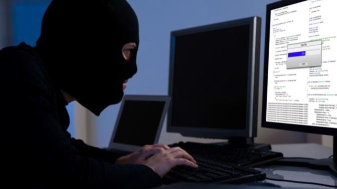 Why do the police not care about catching thieves/scammers?