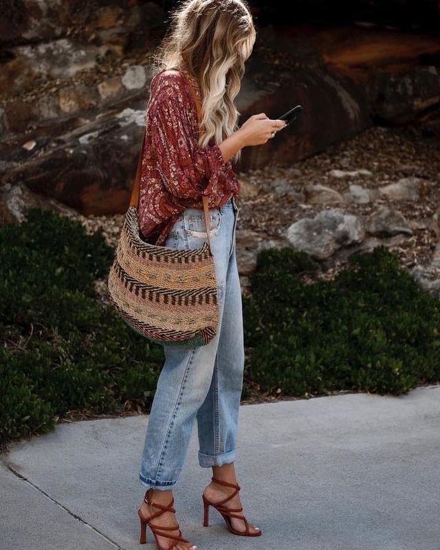 what is the best outfit style for women?