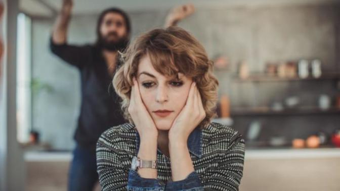 How do you leave a toxic relationship?