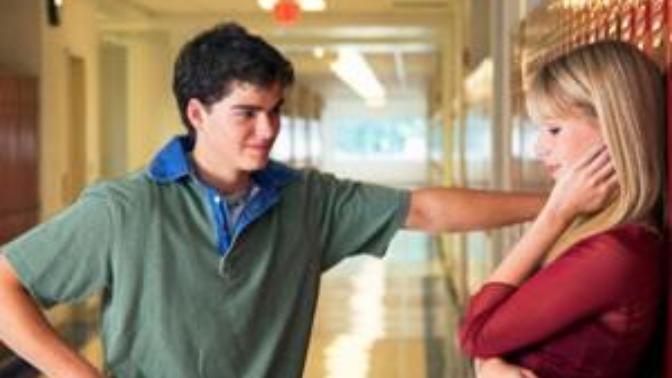 Girls? What's the best way to approach you?