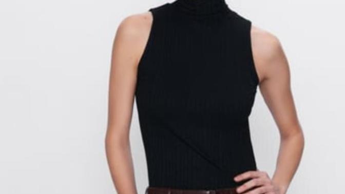 Can I wear a top like this to the interview during summer for a restaurant position?