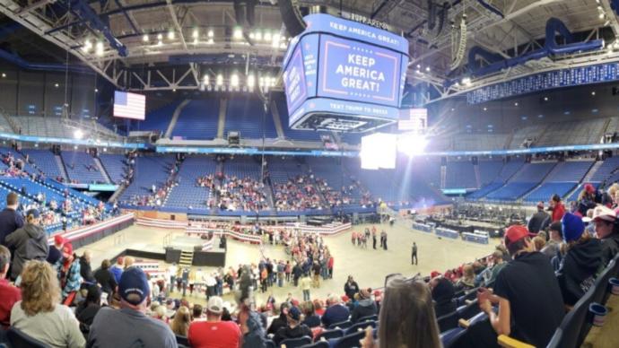 Why were the crowds so small at the Trump rally?
