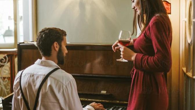Would this be a good romantic surprise to make up?