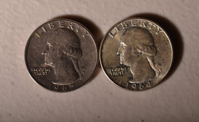 Quarter left melt value of $0.03 Quarter on right melt vale is $3.18