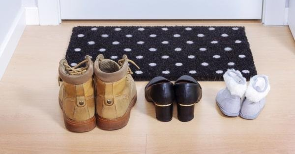 Do you allow guests to wear shoes in your house? GirlsAskGuys