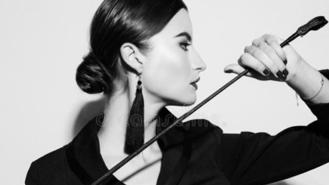Do you prefer to date a dominant or a submissive partner? Younger or older?
