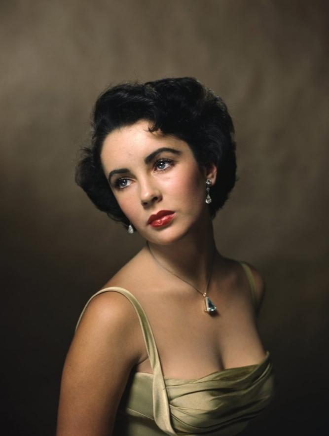 Do you think Elizabeth Taylor is pretty?