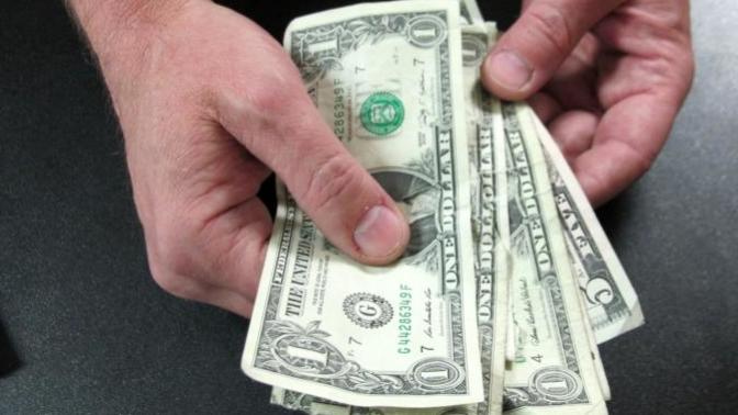 Women! What can make up for a boyfriend not having too much money?