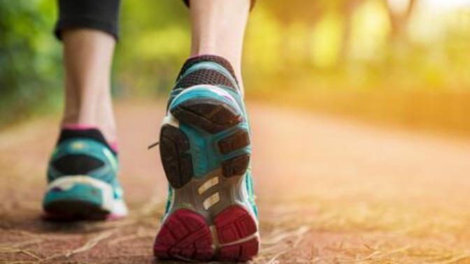 Will walking 10,000 steps a day help me in losing weight?